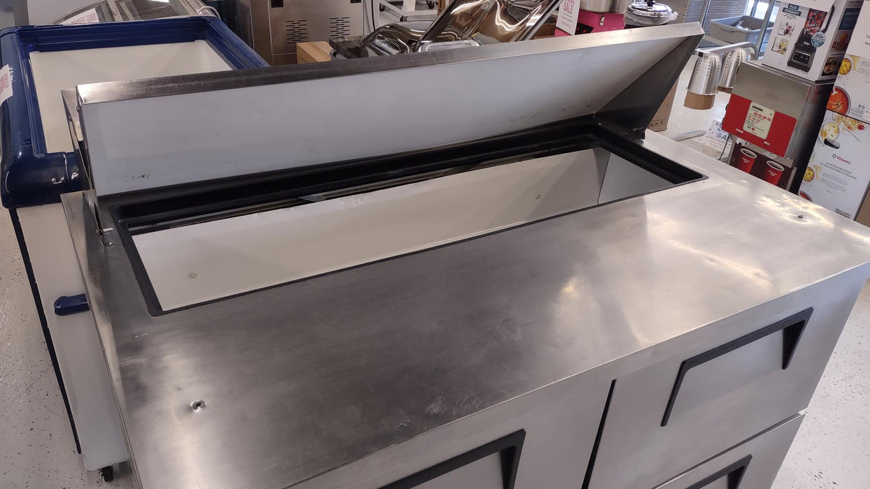 True TSSU-48-12D-4-HC 48" 12 Pan Salad/Sandwich Prep Table With 4-Drawers